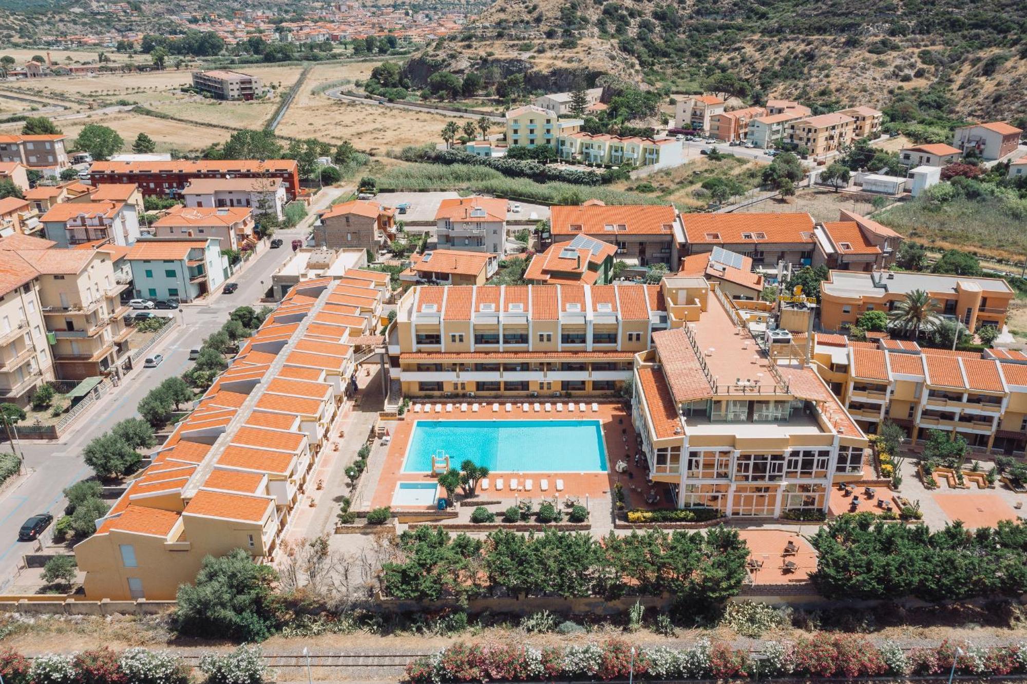 Malaspina Hotel & Resort Bosa Esterno foto