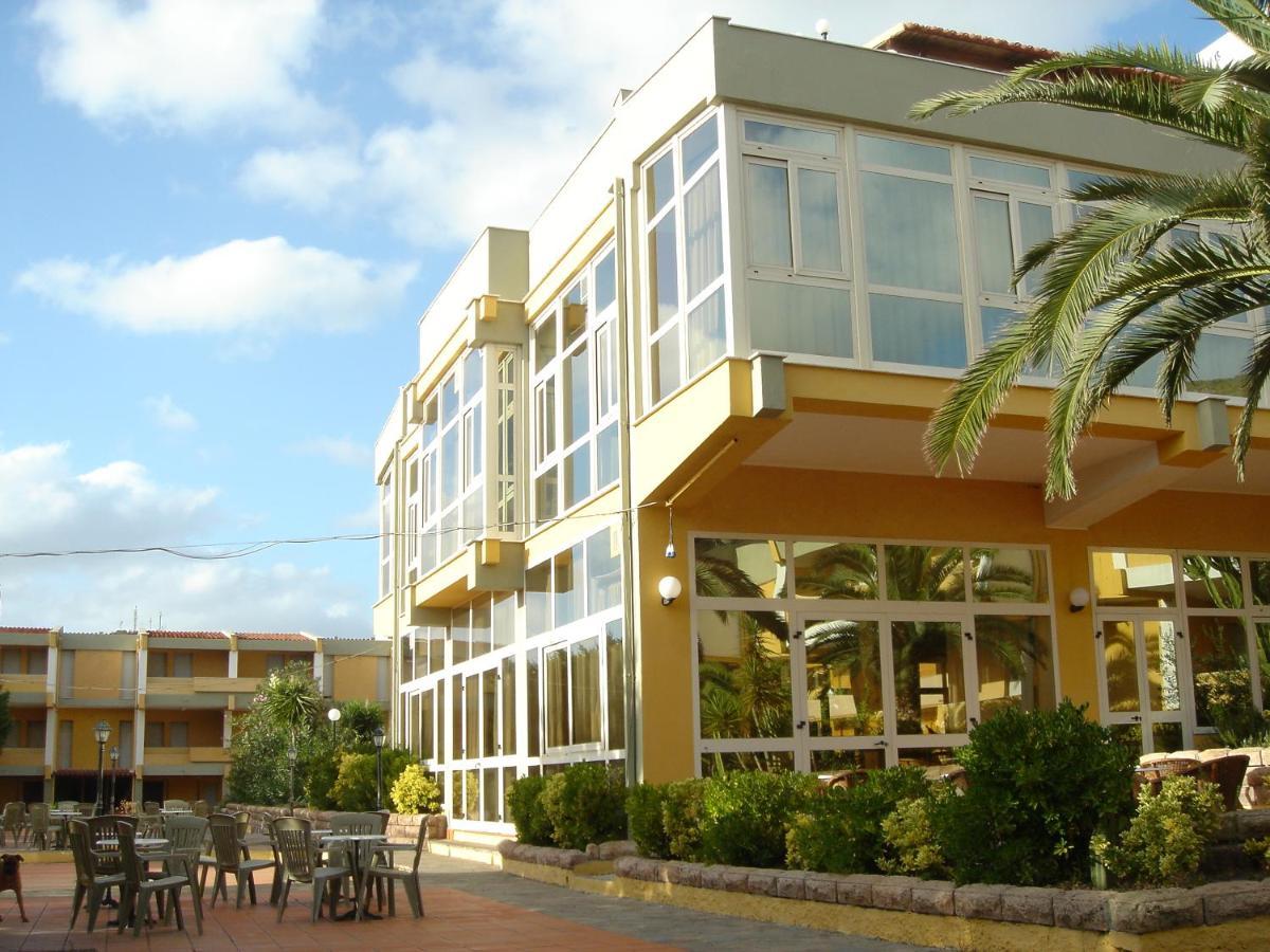 Malaspina Hotel & Resort Bosa Esterno foto